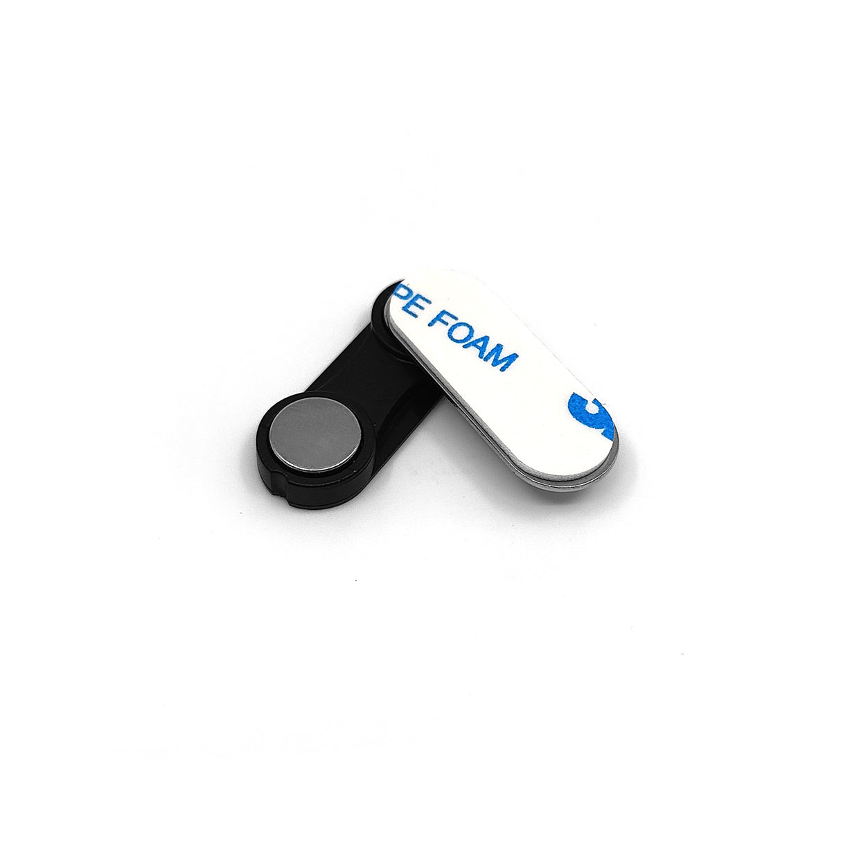 Magnetisk navneskilt m/plast 3,3 cm.